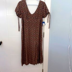 Flower summer dress brand new never worn
